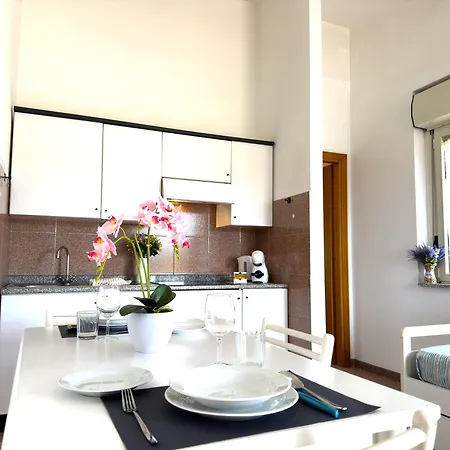 Semesterbostad Beatrice, Ad Un Passo Dal Centro